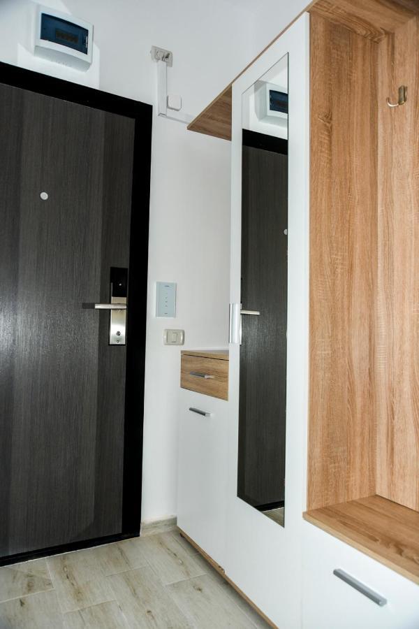 Apartamento Sea View Astoria By Sunny Mamaia Năvodari Exterior foto